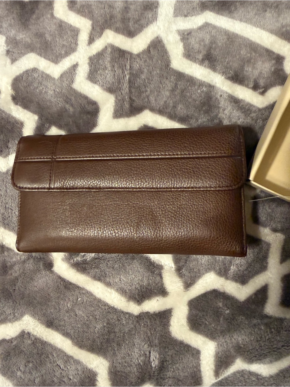 BUXTON Ladies Brown Leather Trifold Wallet, BRAND NEW